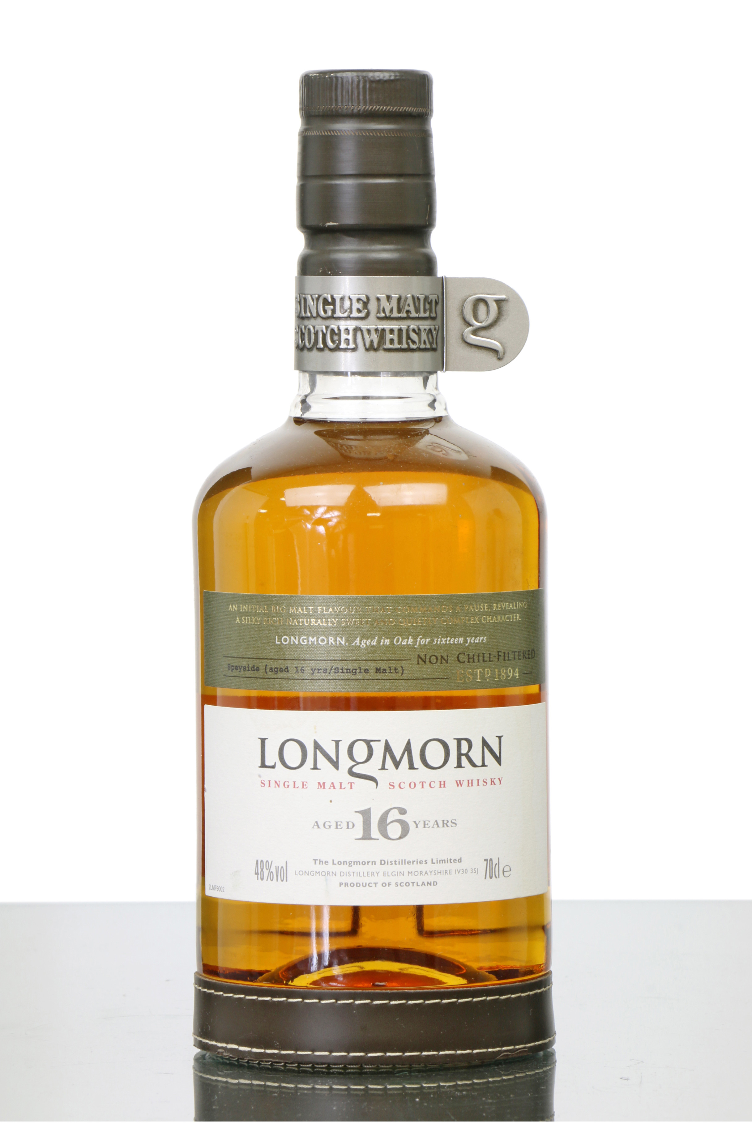 Old sixteen. Виски Longmorn. Longmorn 16. Longmorn Distillery. Distillery 16 лет виски.