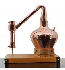 Macallan - Copper Still and Condensor Replica 