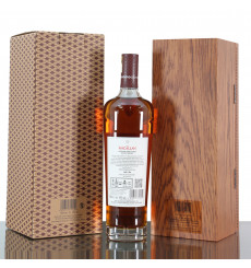 Macallan 30 Years Old - The Colour Collection